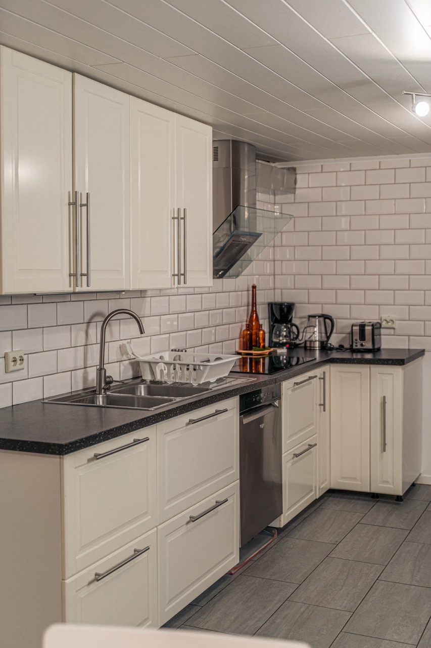 DSC01906 Large 6