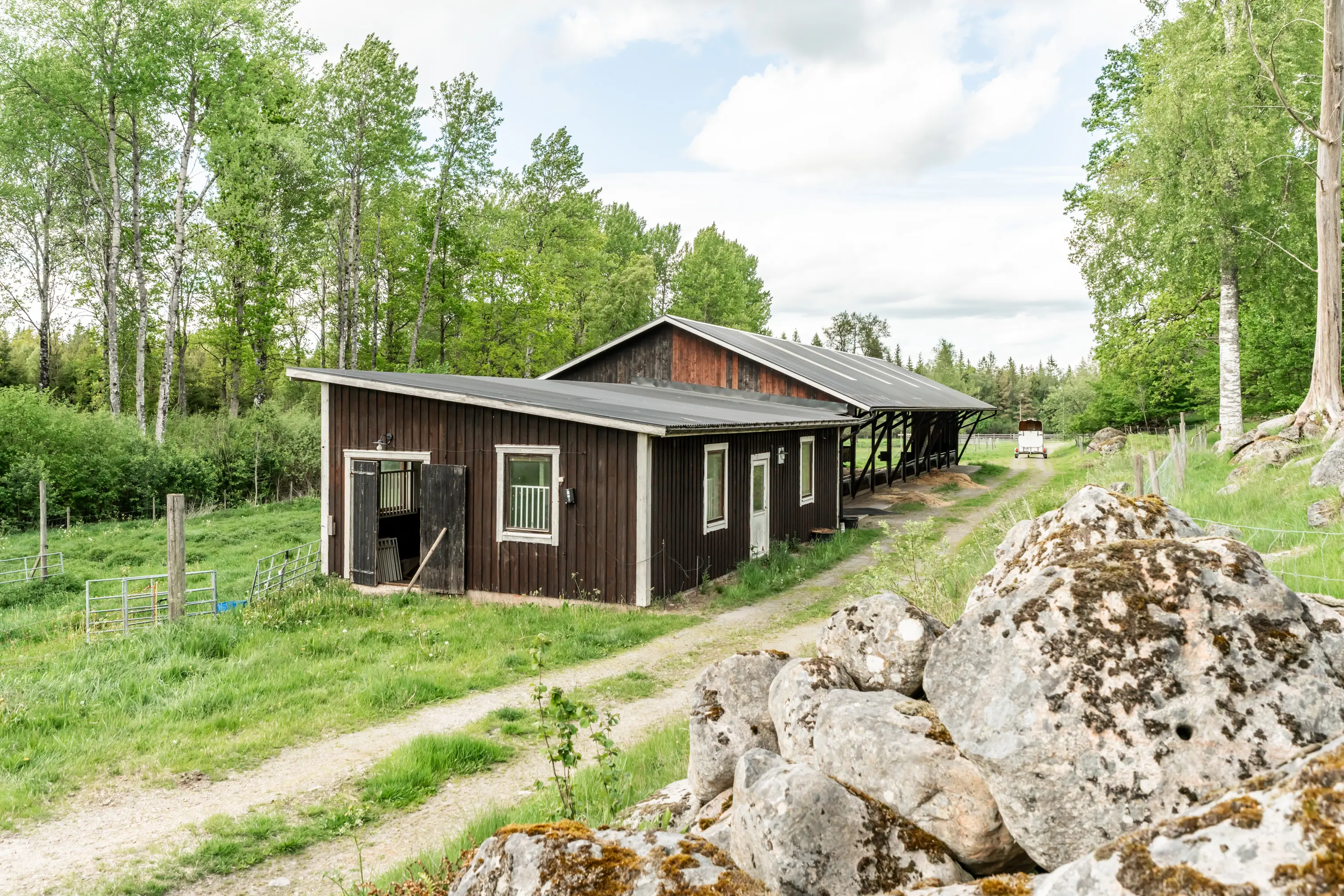 ÄlmtåsaNorregård3,Agunnaryd-26052026-26.jpg 5